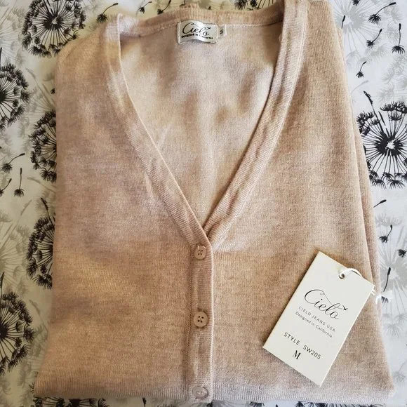 SOFT & STRETCHY L/S V-NECK CARDIGAN SWEATER-NWT - Picture 3 of 9